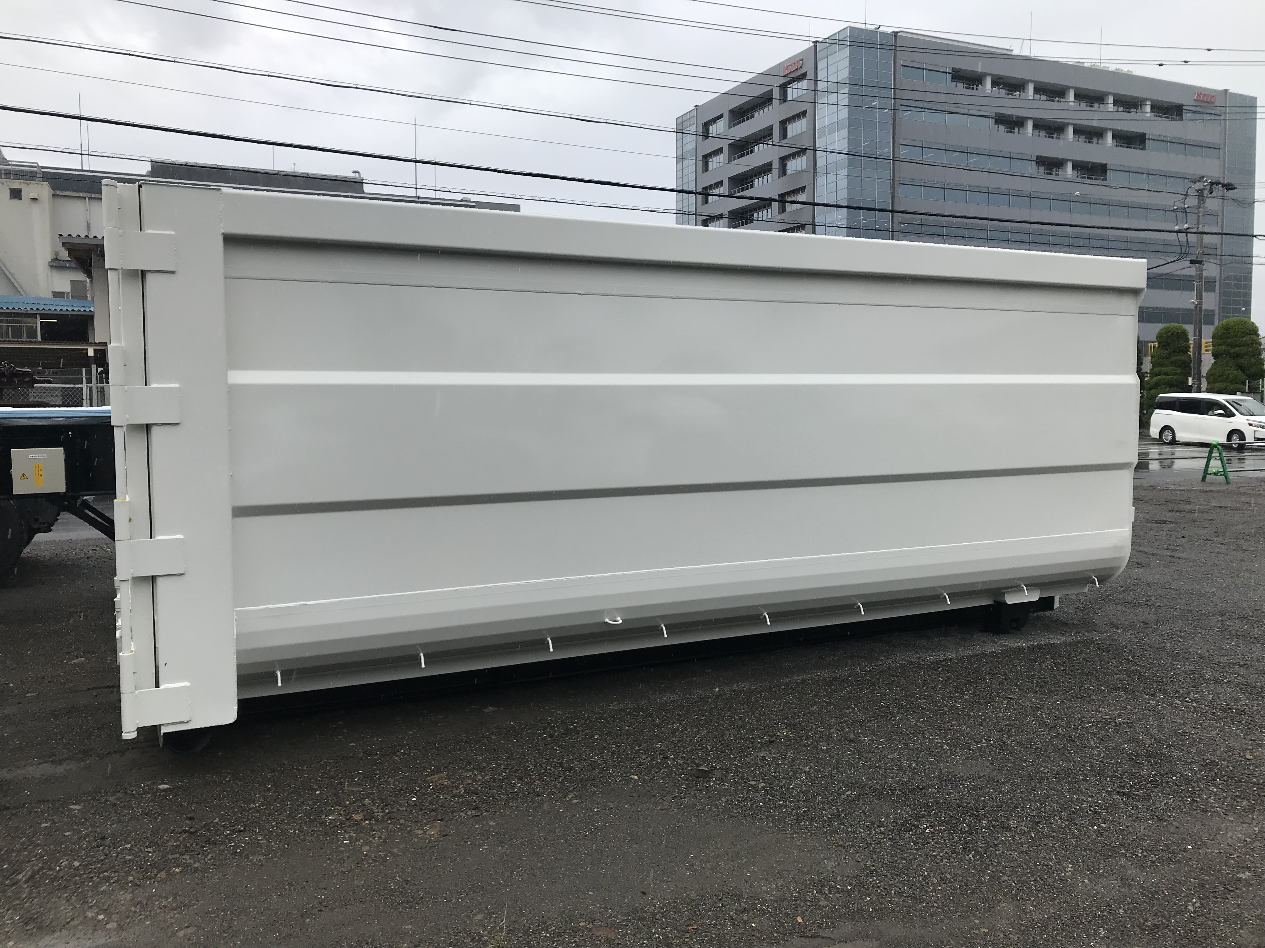 ステンレス 産業廃棄物運搬用 脱着コンテナ 30㎥ 製作写真2
