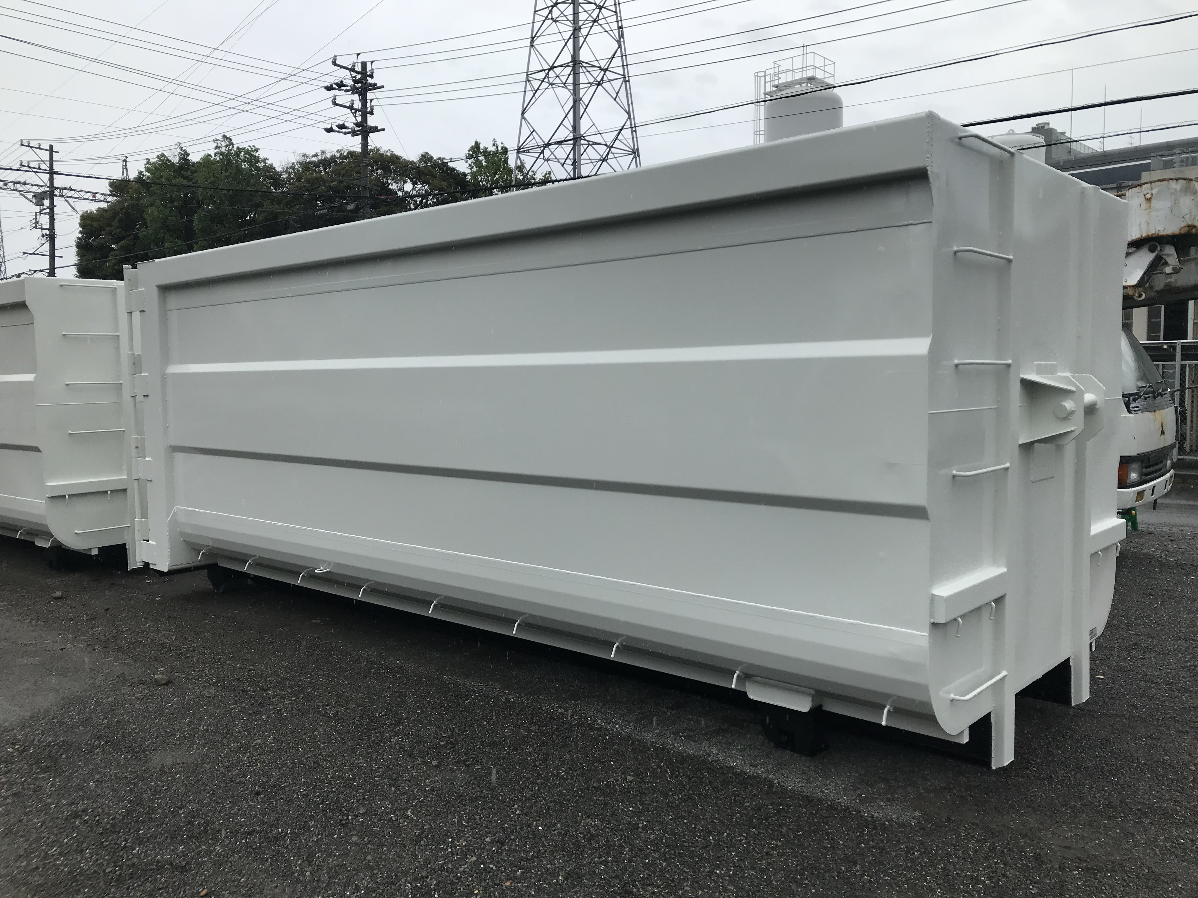 ステンレス 産業廃棄物運搬用 脱着コンテナ 30㎥ 製作写真1