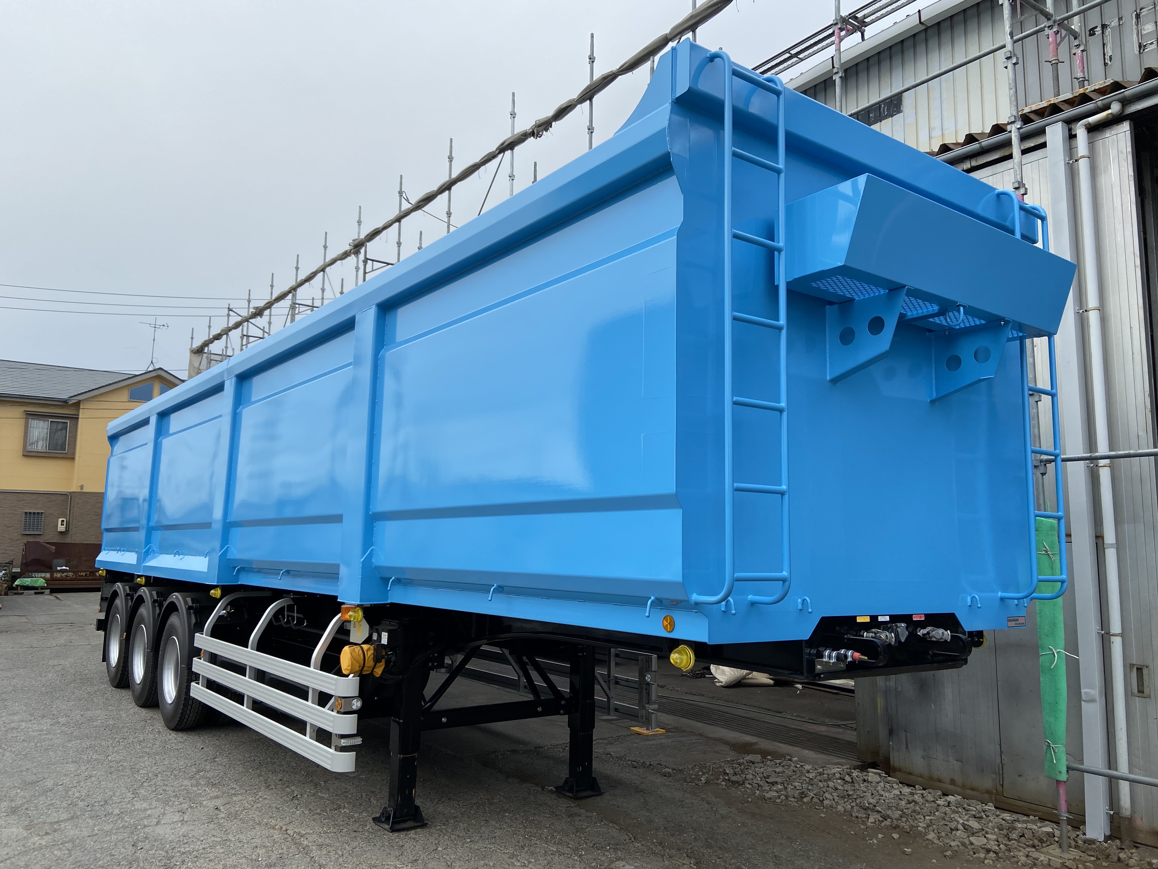 HARDOX® スクラップトレーラ 45㎥ BOX型 製作写真2