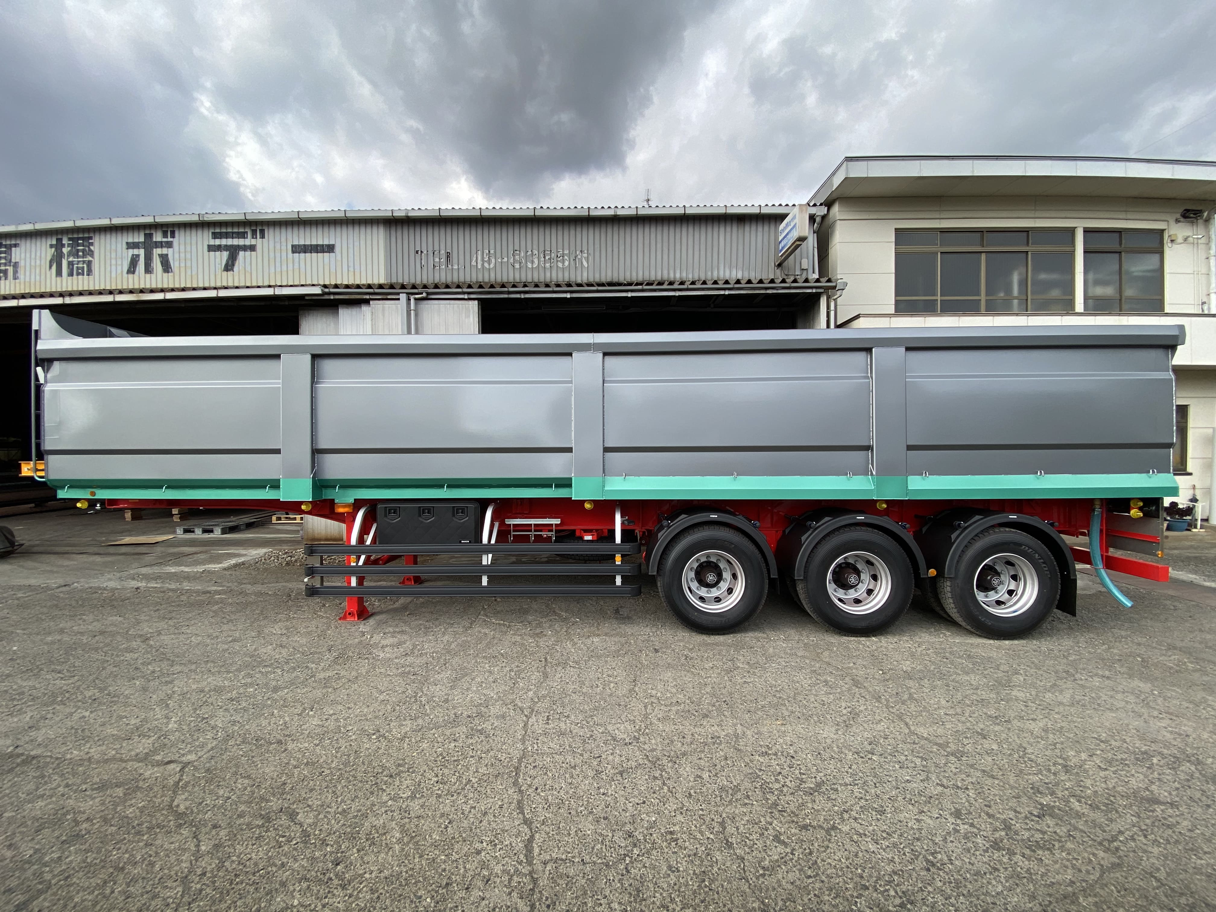 HARDOX® スクラップトレーラー 38㎥ BOX型(2021.02) 製作写真2