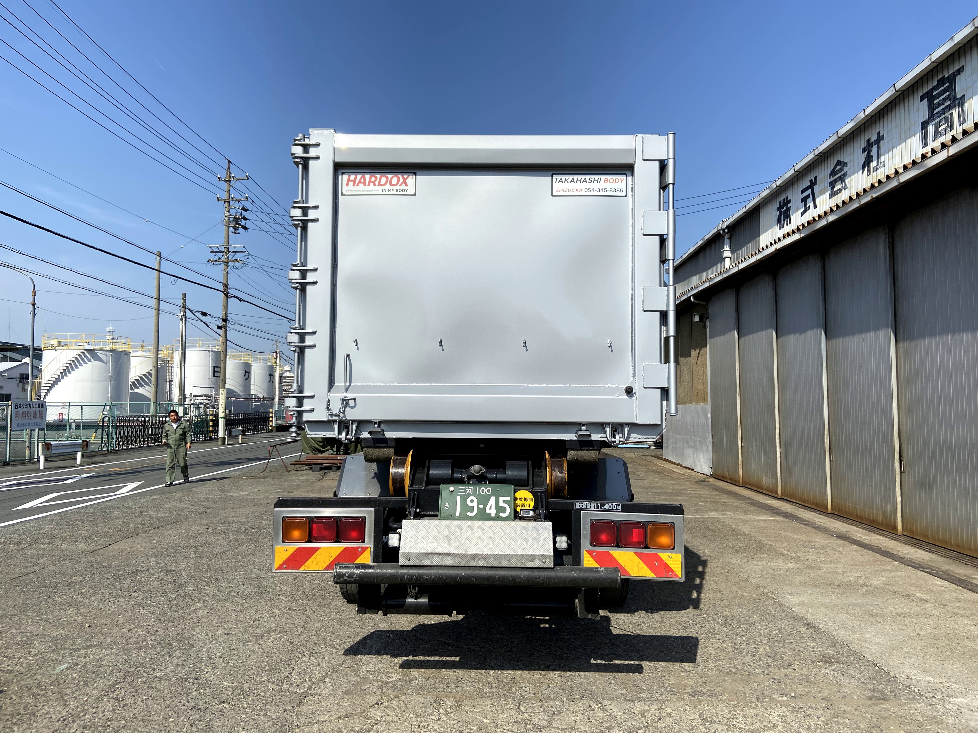 HARDOX® 非鉄金属運搬用 25㎥ 脱着コンテナ 製作写真4