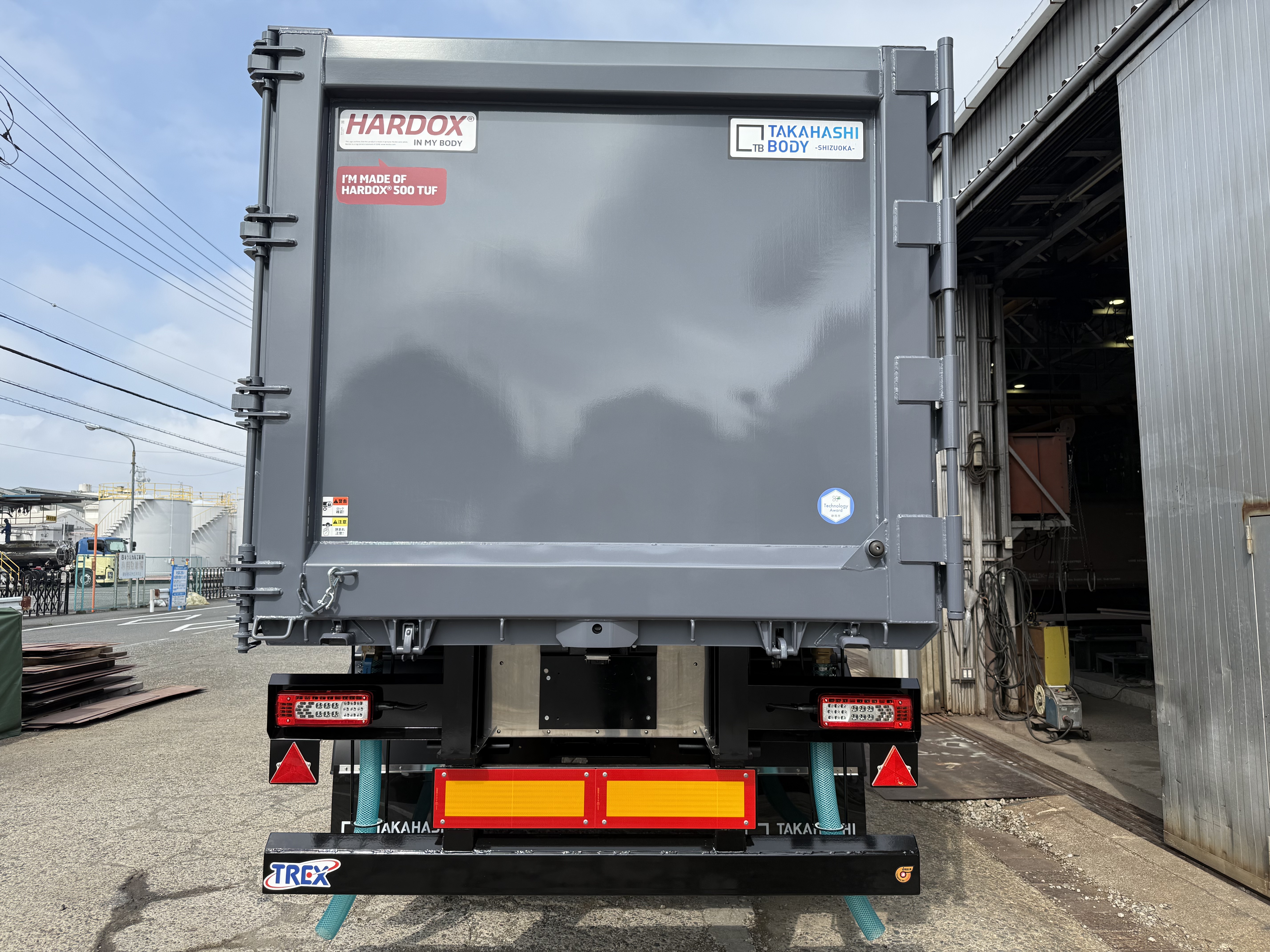 HARDOX®500TUF スクラップトレーラー 50㎥ T/G型 製作写真3