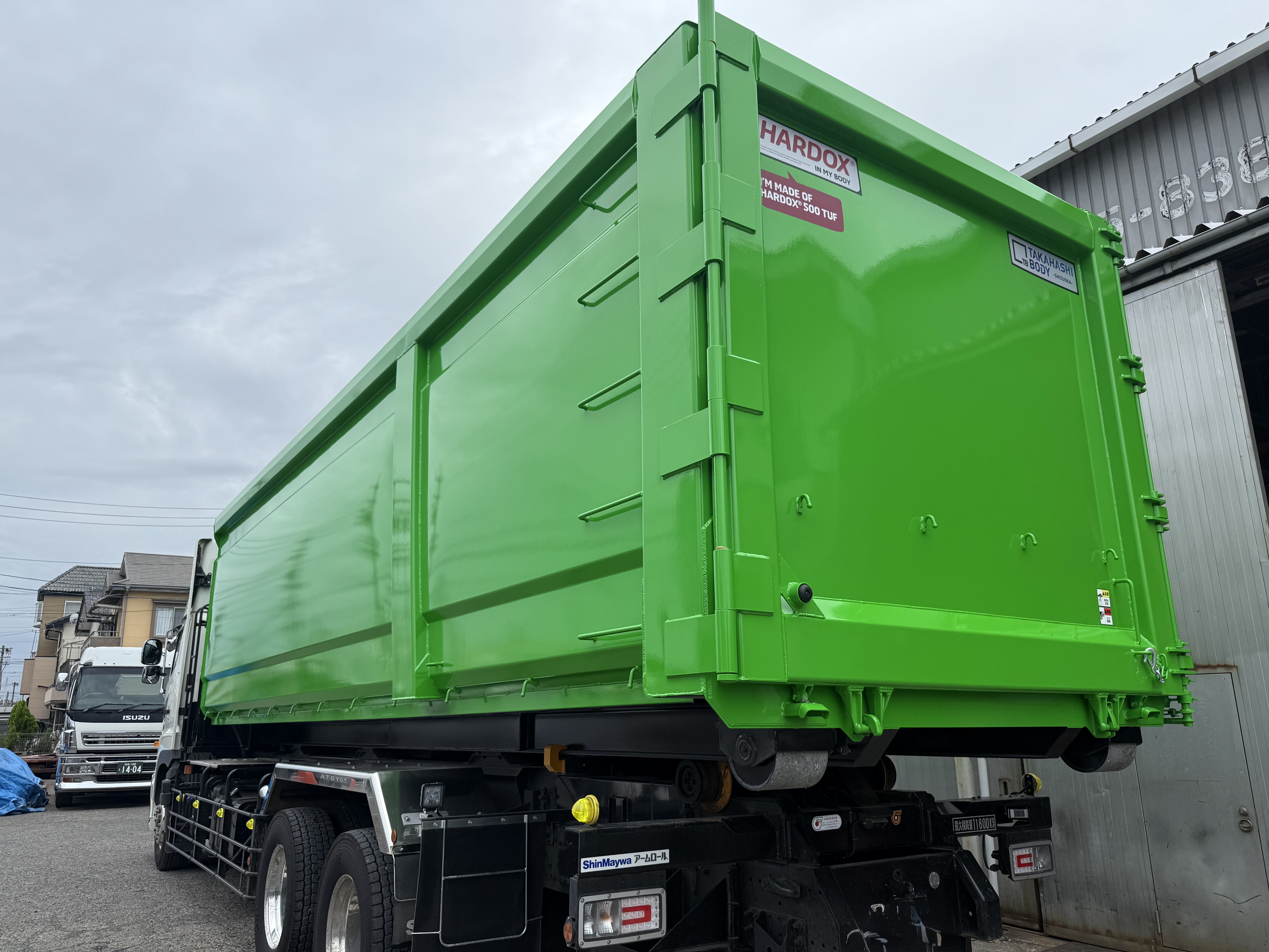 HARDOX®500Tuf スクラップ運搬 40㎥ 脱着コンテナ（ライトグリーン） 製作写真3