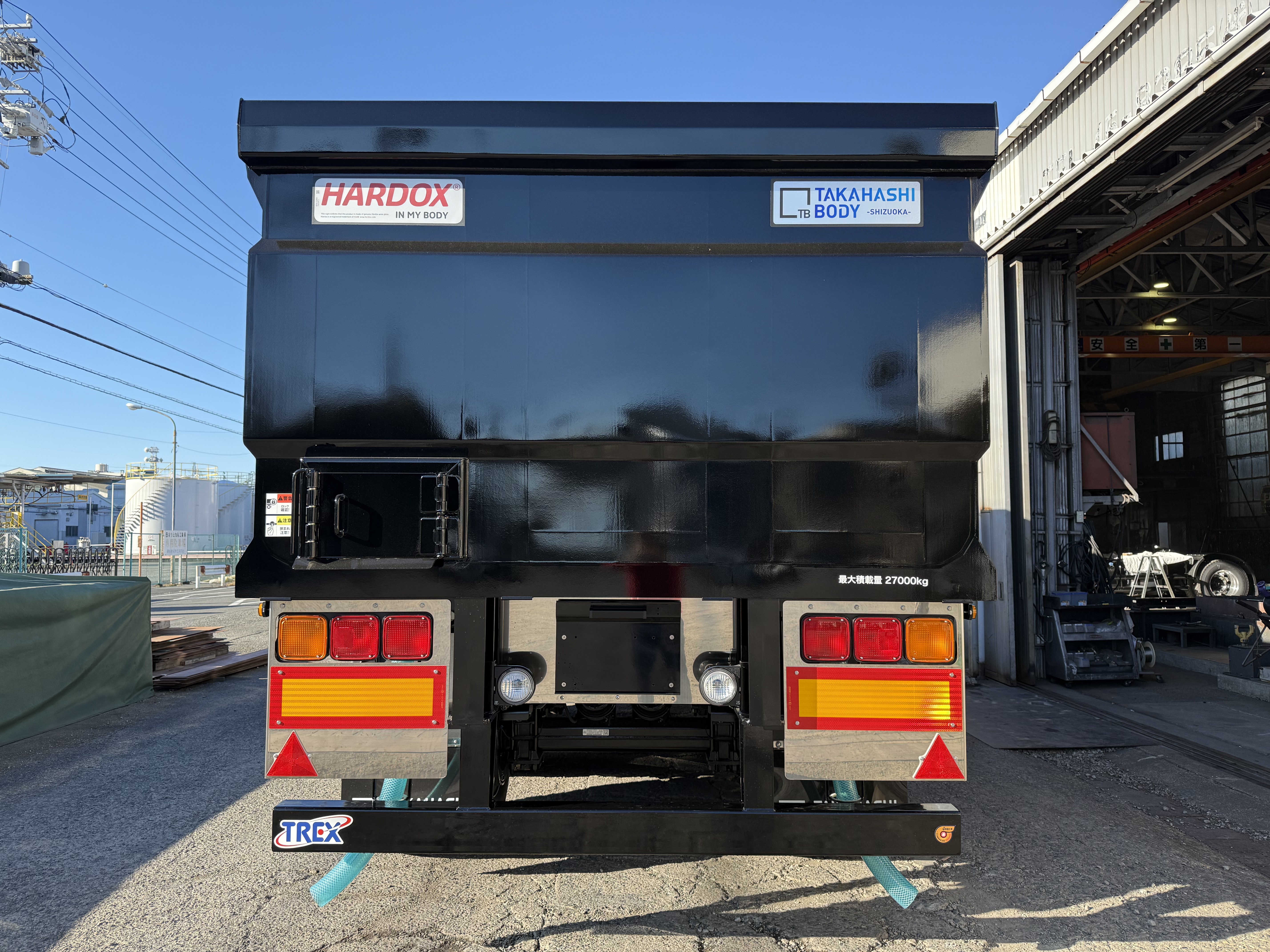 HARDOX®450 スクラップトレーラー 38㎥ BOX型 製作写真2